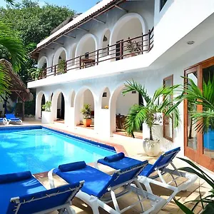 Club Yebo *** Playa del Carmen